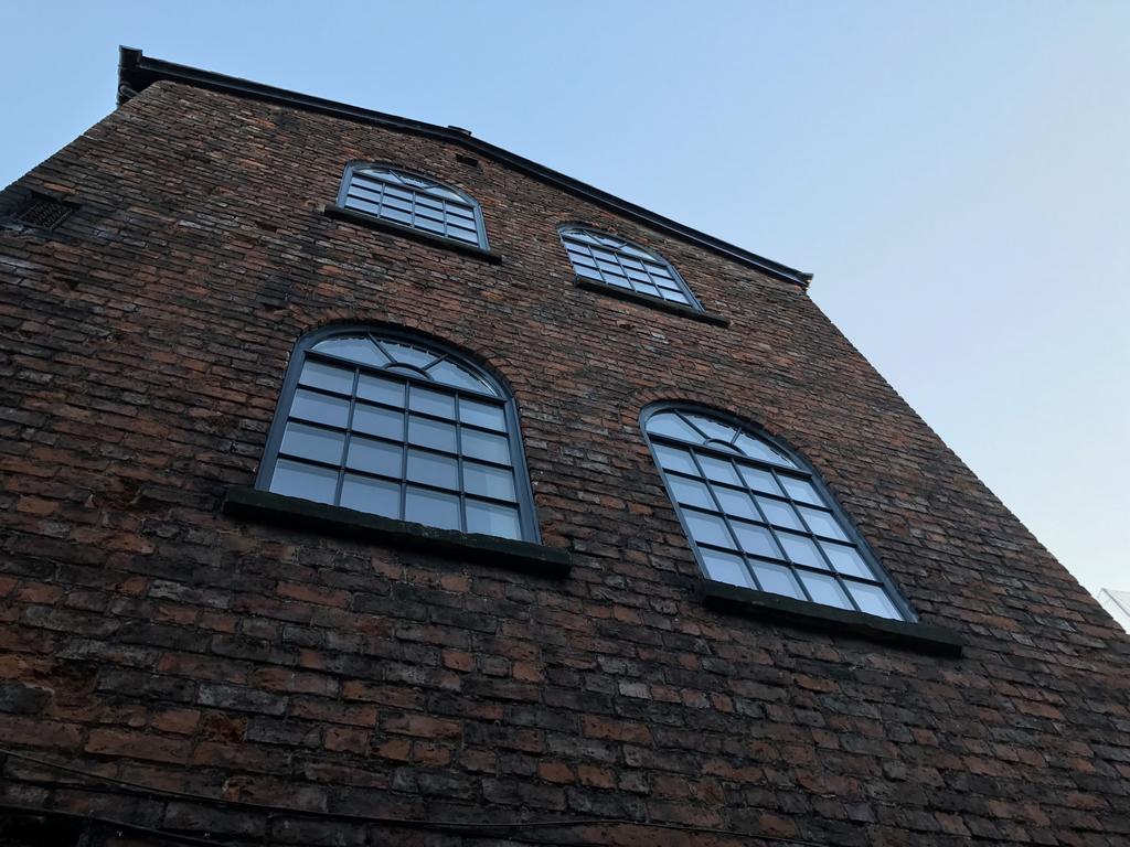 The Berwyn - Berwyn House Wrexham Exterior foto